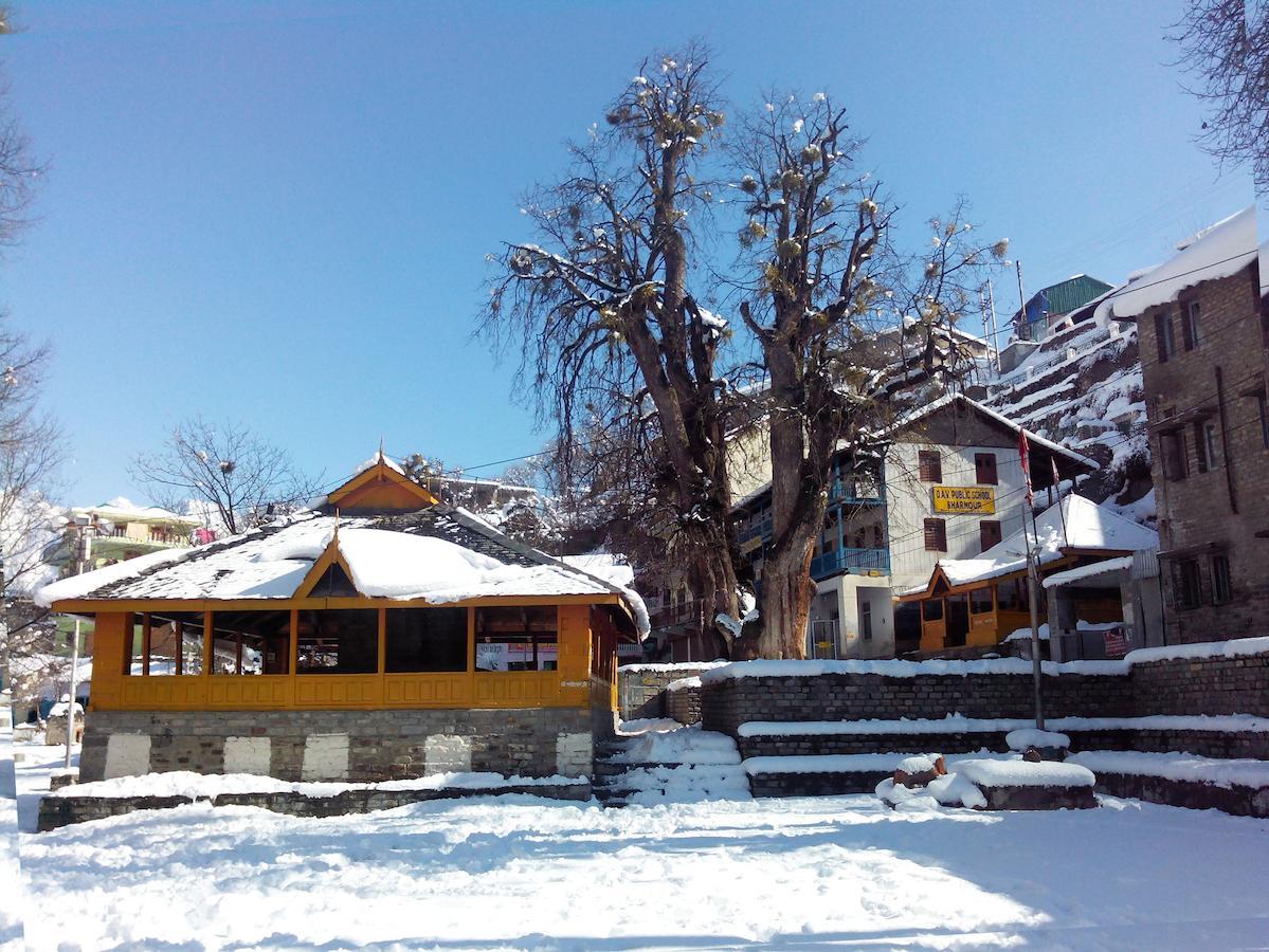 Hotel Bharmour View Brahmaur Bagian luar foto